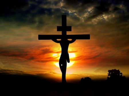 Resultado de imagen de cristo en la cruz
